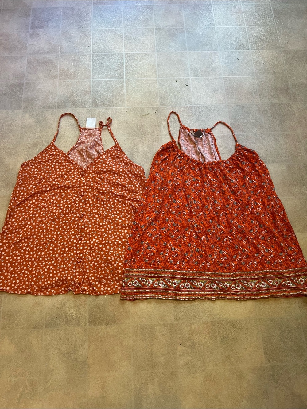 Old Navy Orange Floral Spaghetti Strap Camisole Tops (Set of 2)